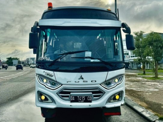 Rental Bus Pariwisata Banjarmasin
