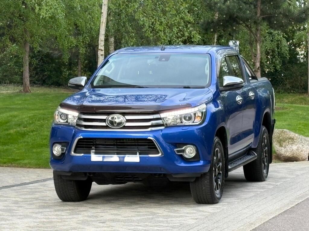 Rental Toyota Hilux Banjarmasin